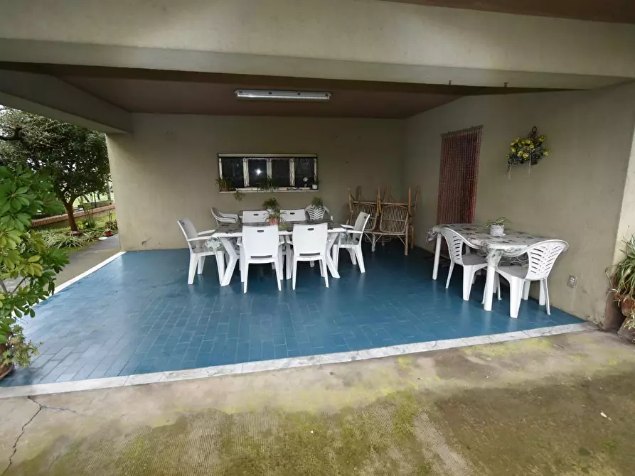 Immagine 62 di Villa in vendita  a Pisa