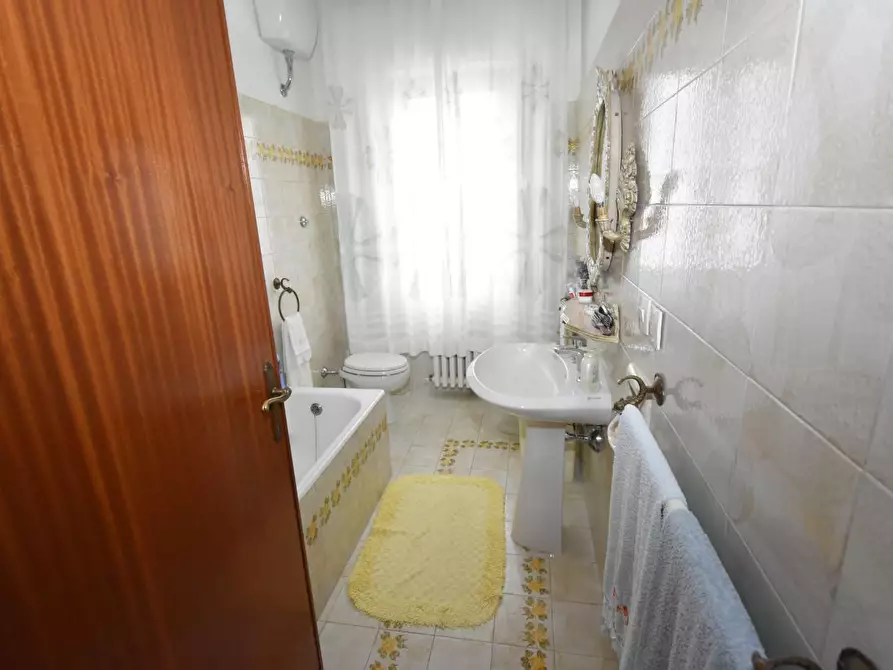 Immagine 28 di Villa in vendita  a Pisa