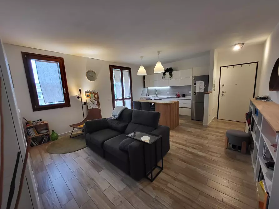 Immagine 1 di Appartamento in vendita  a Cascina