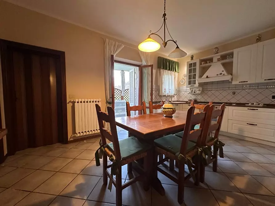 Immagine 9 di Casa semindipendente in vendita  a Crespina Lorenzana