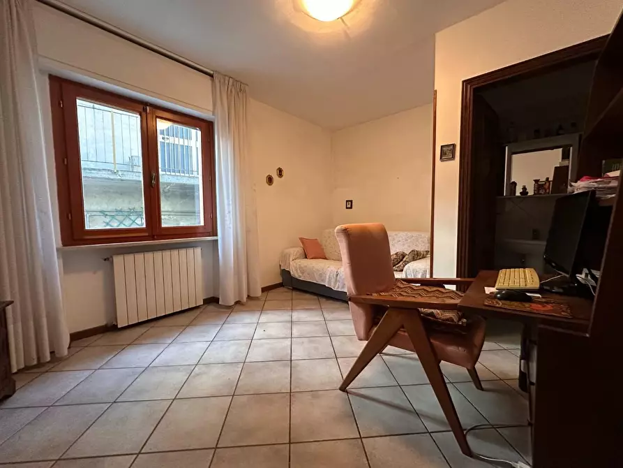 Immagine 15 di Casa semindipendente in vendita  a Crespina Lorenzana