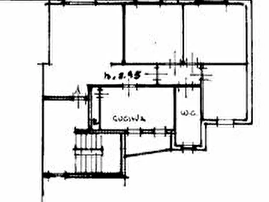 Immagine 24 di Appartamento in vendita  a Carrara