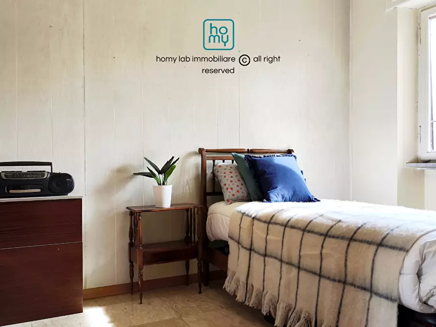 Immagine 18 di Appartamento in vendita  a Carrara