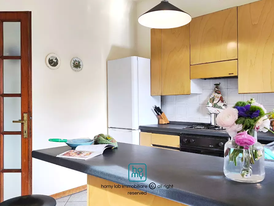 Immagine 6 di Appartamento in vendita  a Carrara