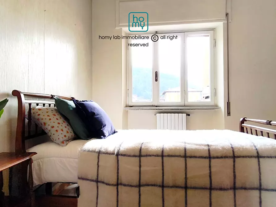 Immagine 9 di Appartamento in vendita  a Carrara