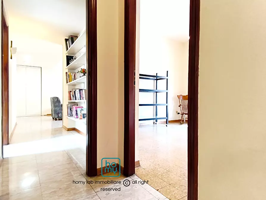 Immagine 17 di Appartamento in vendita  a Carrara