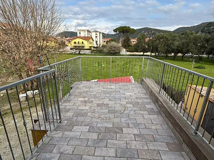 Immagine 9 di Terratetto in affitto  a Vecchiano