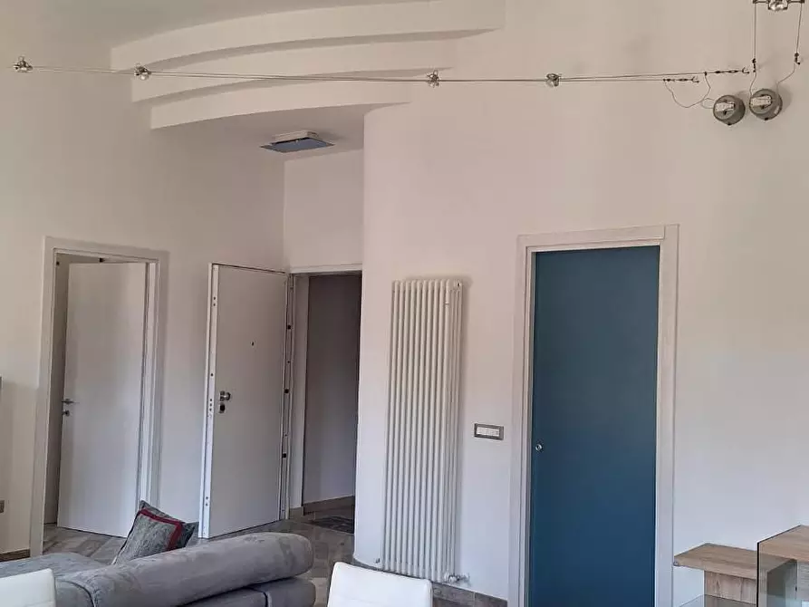 Immagine 6 di Appartamento in affitto  a Livorno