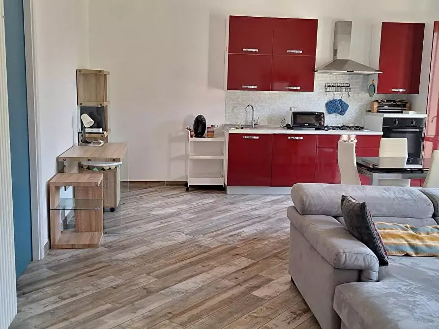 Immagine 22 di Appartamento in affitto  a Livorno