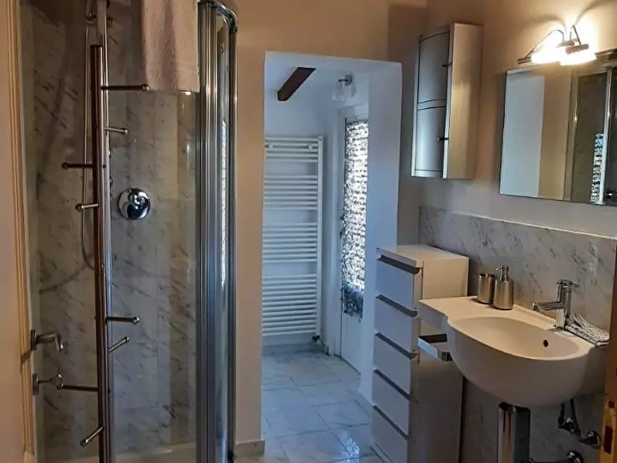 Immagine 33 di Appartamento in affitto  a Pisa