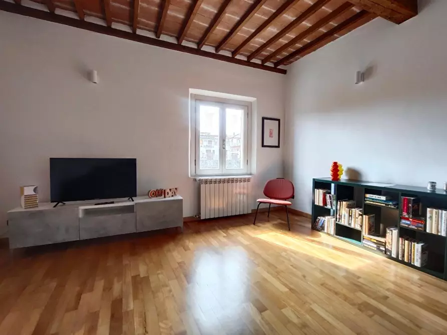 Immagine 5 di Appartamento in affitto  a Pisa