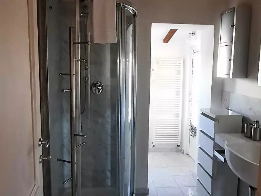 Immagine 34 di Appartamento in affitto  a Pisa