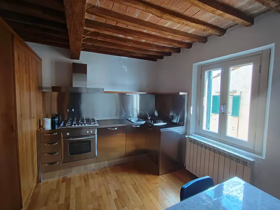 Immagine 12 di Appartamento in affitto  a Pisa