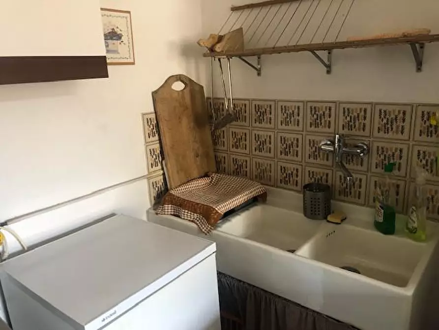 Immagine 3 di Appartamento in affitto  a Lucca