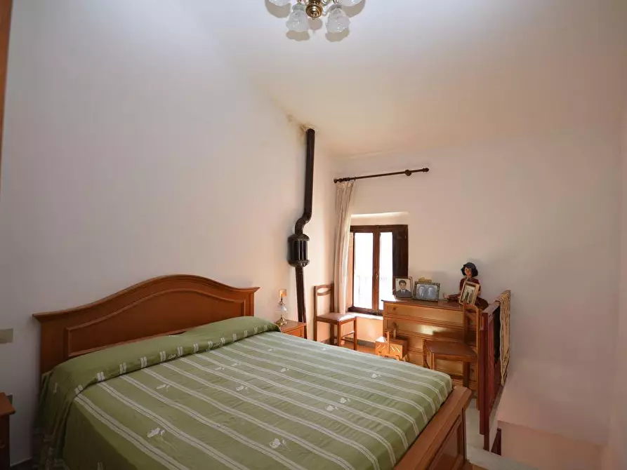 Immagine 8 di Casa semindipendente in vendita  a Montignoso