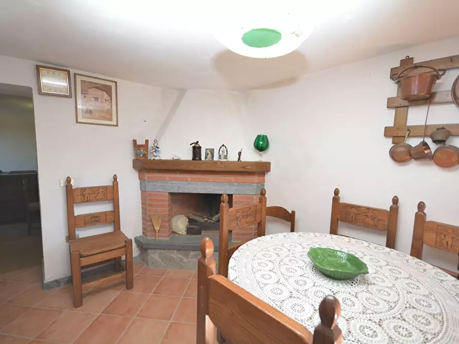 Immagine 27 di Casa semindipendente in vendita  a Montignoso