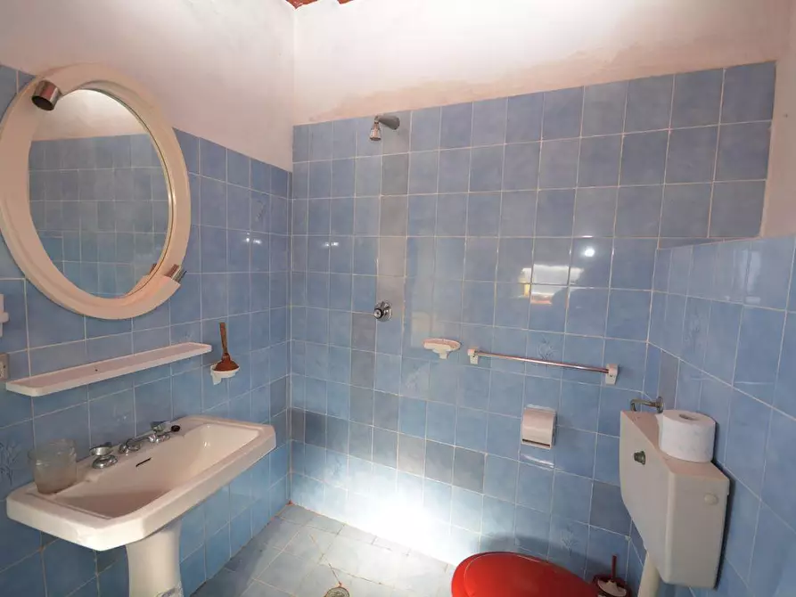 Immagine 20 di Casa semindipendente in vendita  a Montignoso