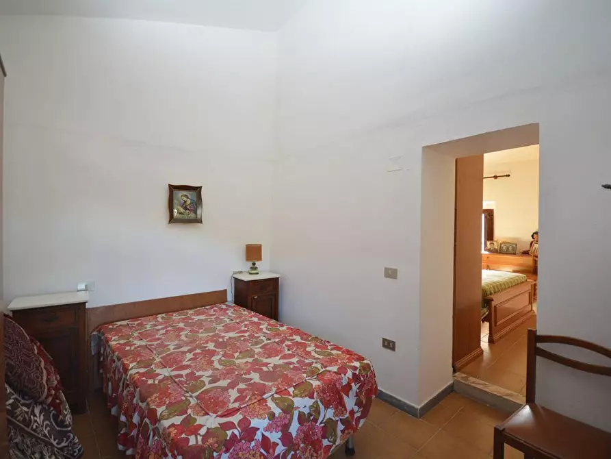 Immagine 10 di Casa semindipendente in vendita  a Montignoso