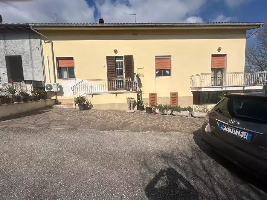 Immagine 4 di Porzione di casa in vendita  a Fucecchio