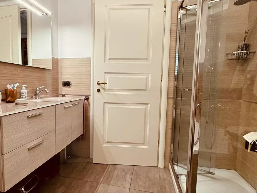 Immagine 10 di Appartamento in vendita  a Capannori