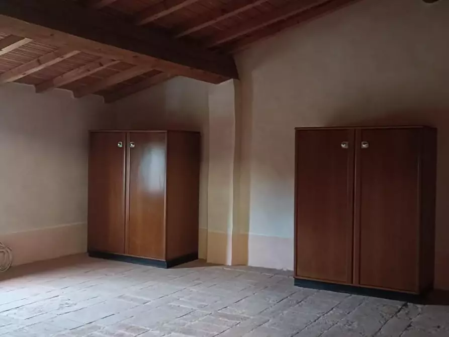 Immagine 15 di Terratetto in vendita  a Cascina