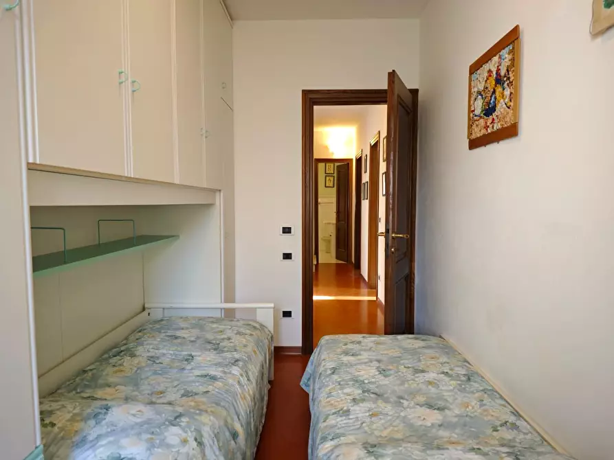 Immagine 11 di Villetta a schiera in affitto  a Forte Dei Marmi