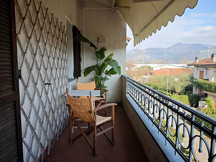 Immagine 18 di Villetta a schiera in affitto  a Forte Dei Marmi