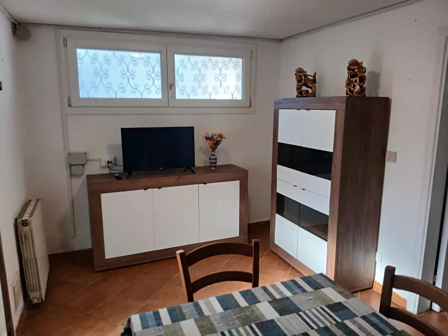 Immagine 28 di Villa in affitto  a Pisa