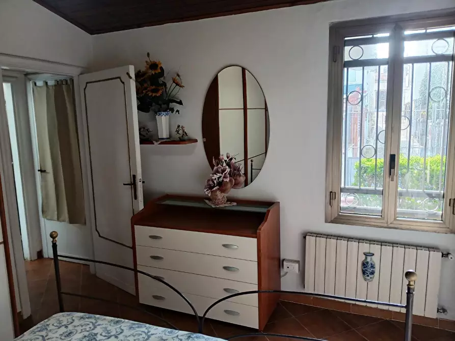 Immagine 25 di Villa in affitto  a Pisa