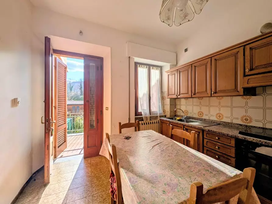 Immagine 2 di Terratetto in vendita  a Barga