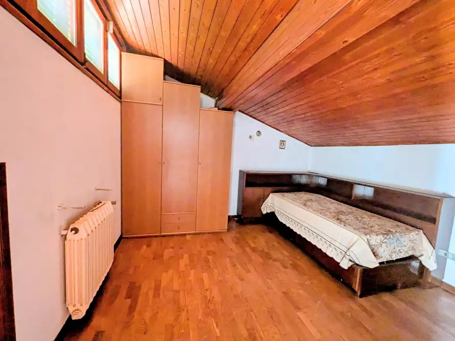 Immagine 17 di Terratetto in vendita  a Barga