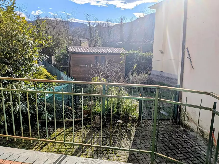 Immagine 18 di Terratetto in vendita  a Barga