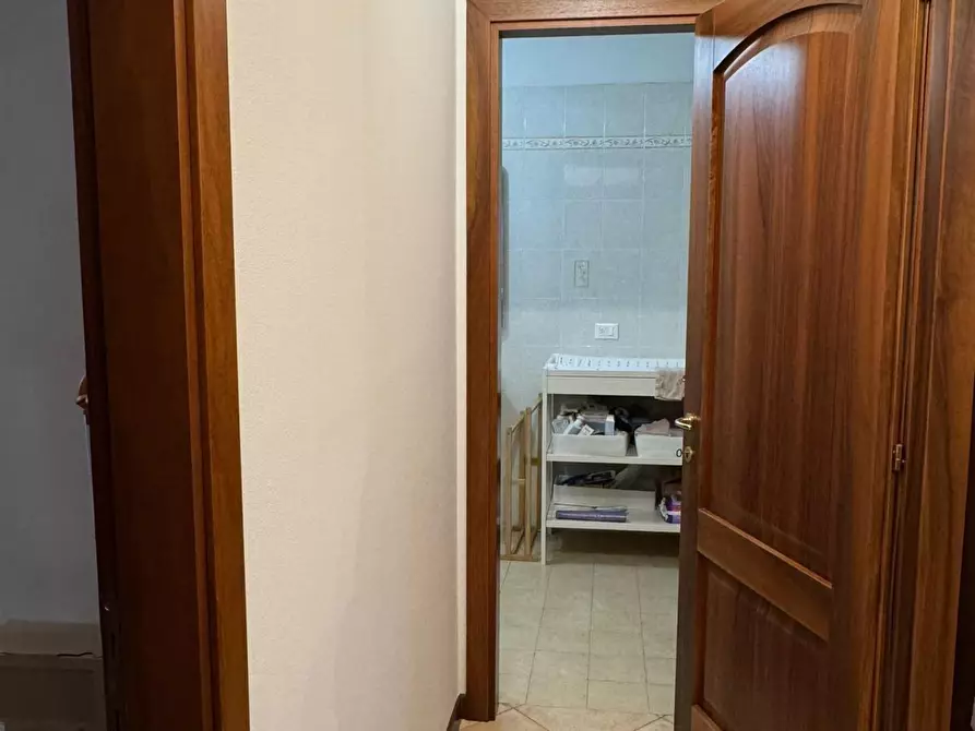 Immagine 10 di Appartamento in vendita  a Cascina