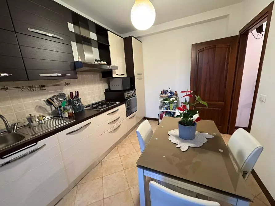 Immagine 9 di Appartamento in vendita  a Cascina