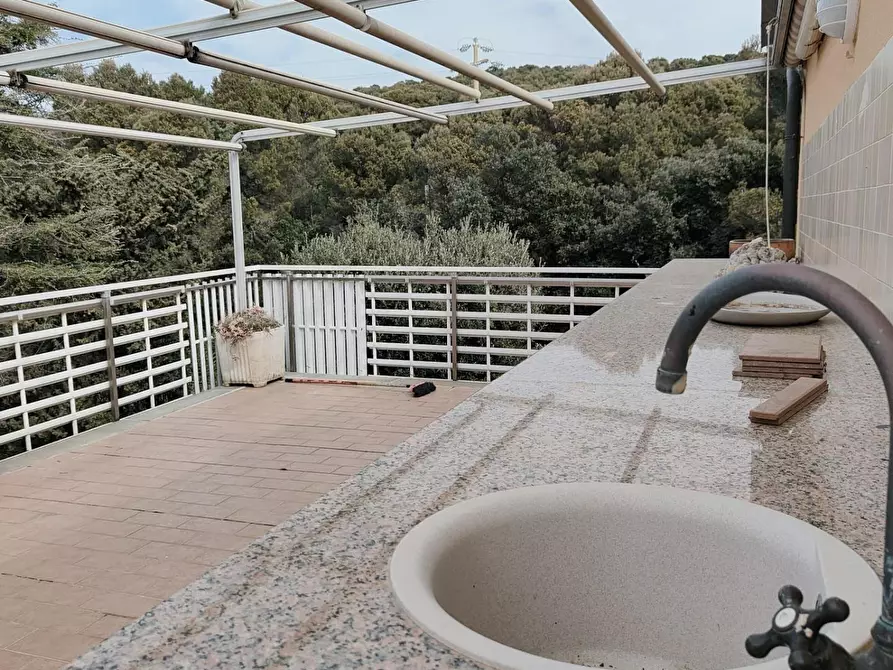 Immagine 14 di Mansarda in vendita  a Rosignano Marittimo