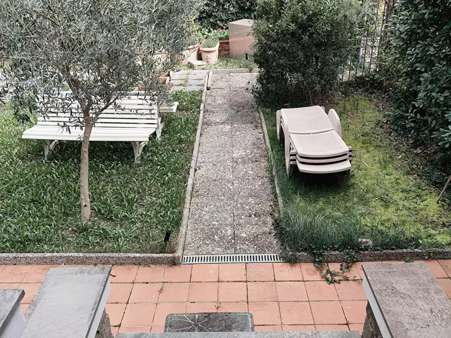 Immagine 33 di Mansarda in vendita  a Rosignano Marittimo