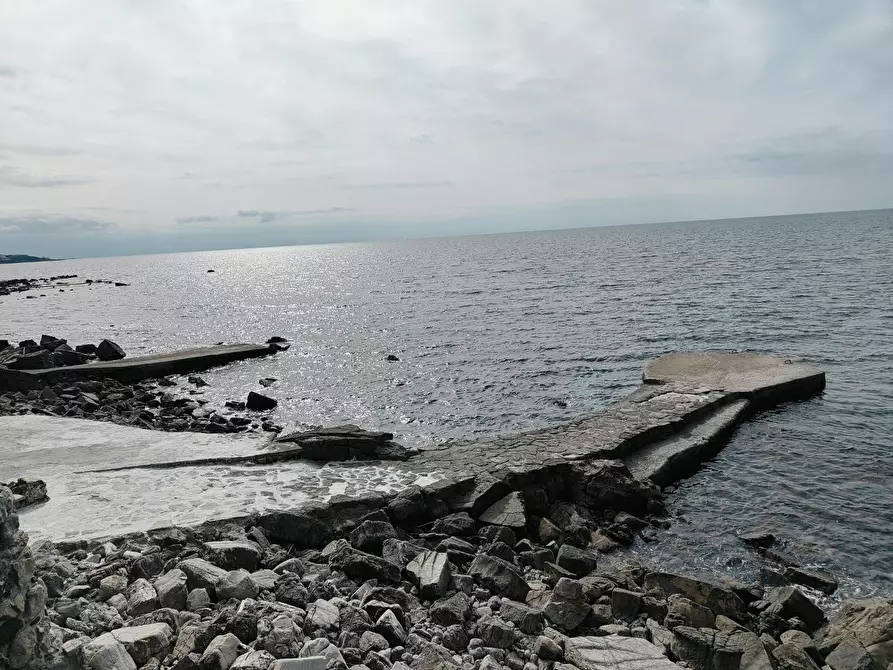 Immagine 2 di Mansarda in vendita  a Rosignano Marittimo