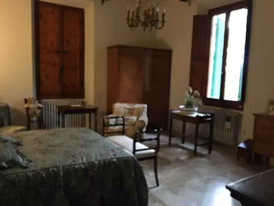 Immagine 13 di Villa in vendita  a Vicchio