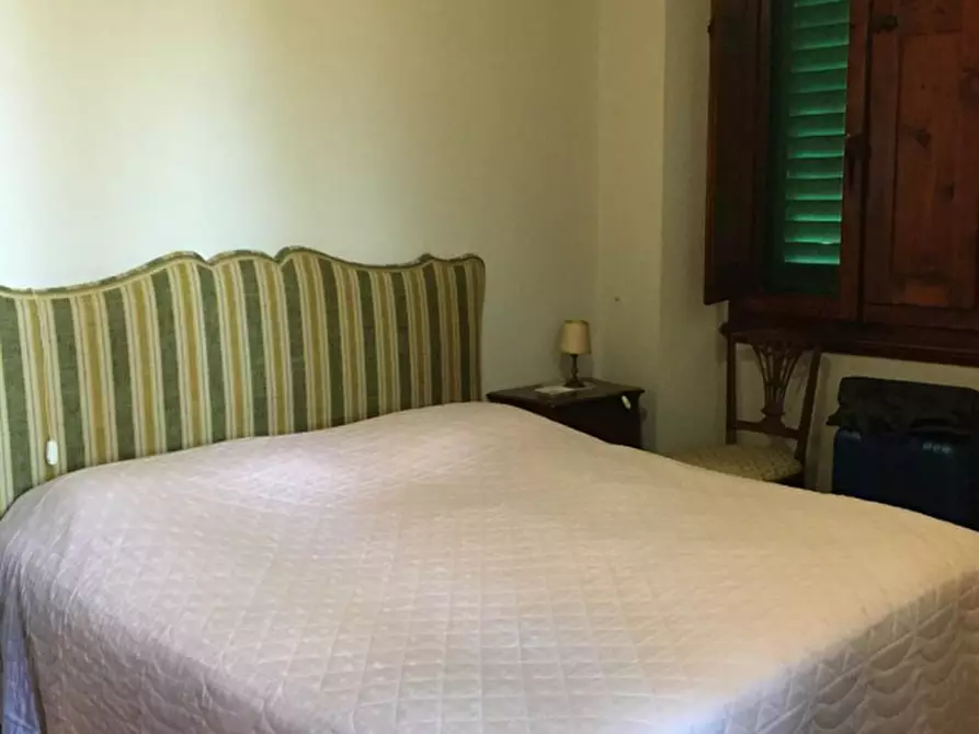 Immagine 9 di Villa in vendita  a Vicchio