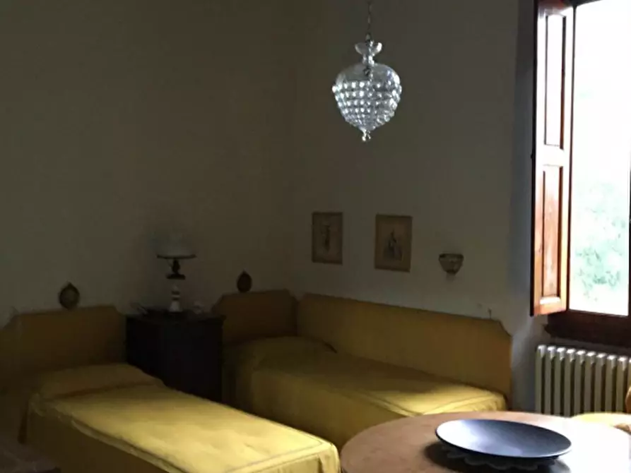 Immagine 7 di Villa in vendita  a Vicchio
