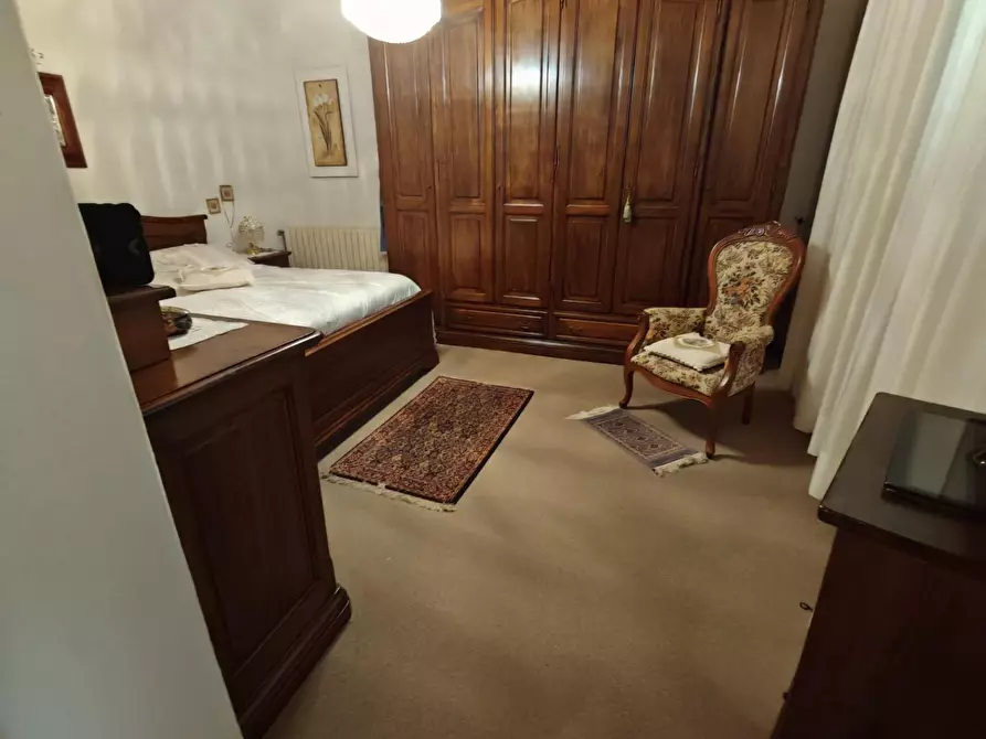 Immagine 15 di Casa semindipendente in vendita  a Carrara