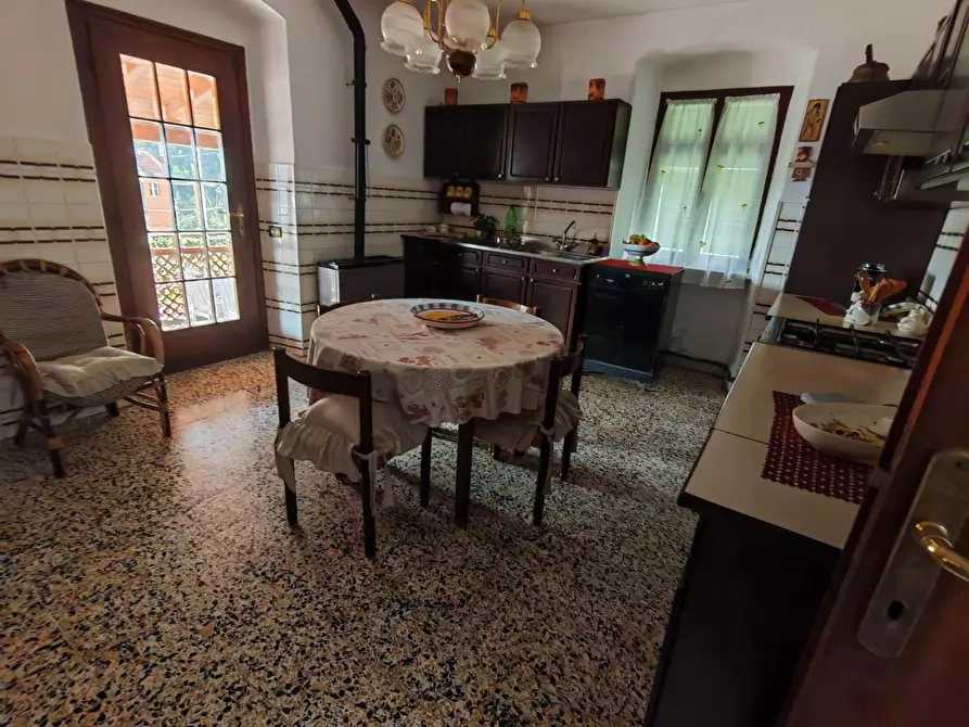 Immagine 24 di Casa semindipendente in vendita  a Carrara