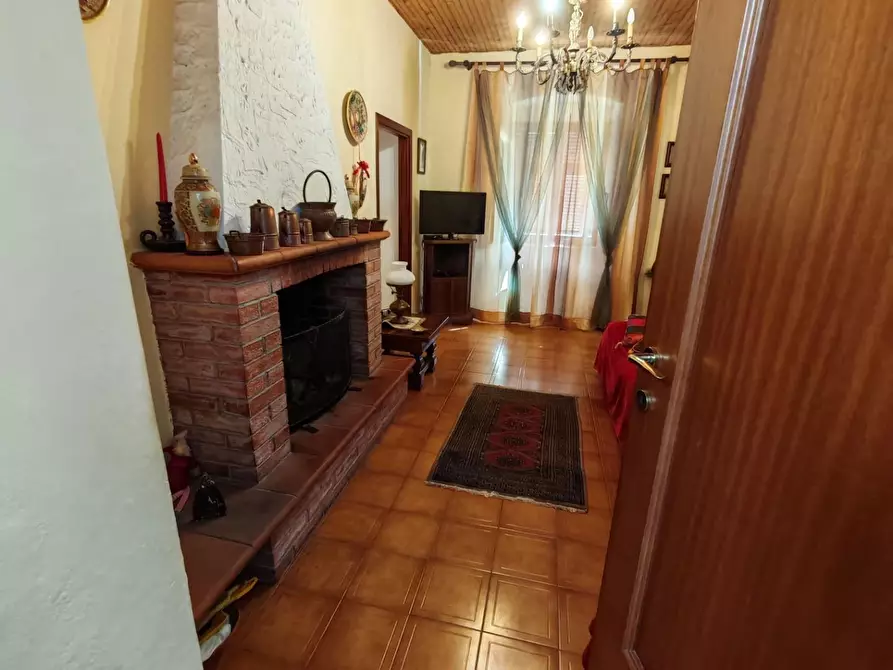 Immagine 25 di Casa semindipendente in vendita  a Carrara