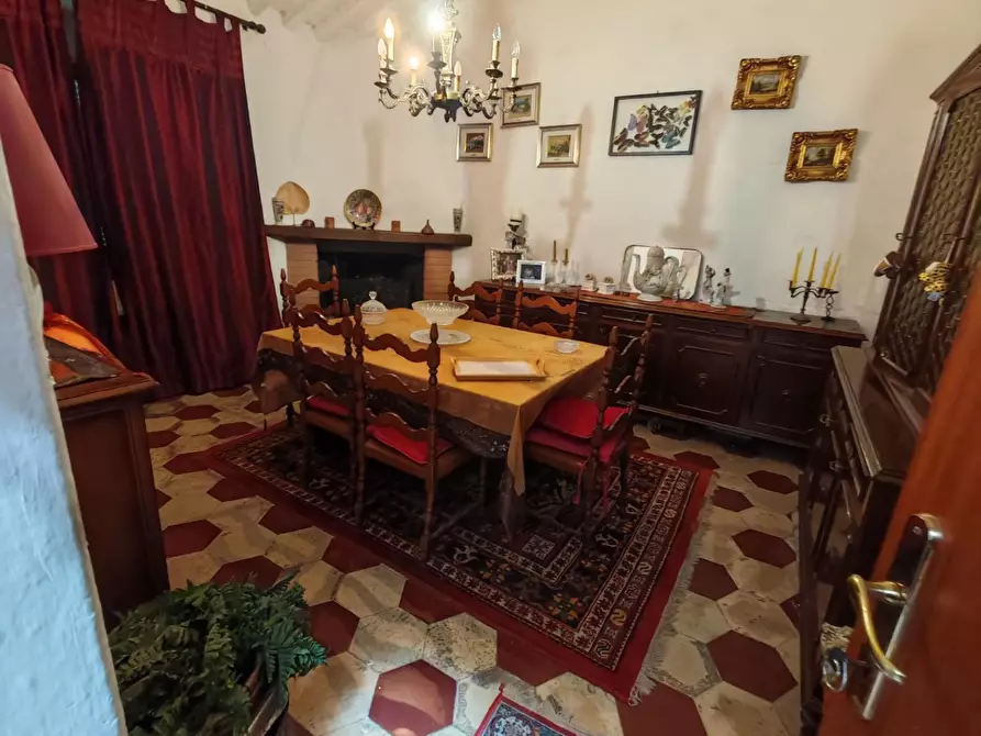 Immagine 22 di Casa semindipendente in vendita  a Carrara