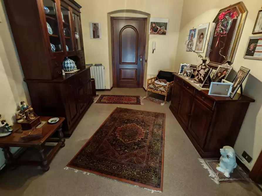 Immagine 17 di Casa semindipendente in vendita  a Carrara