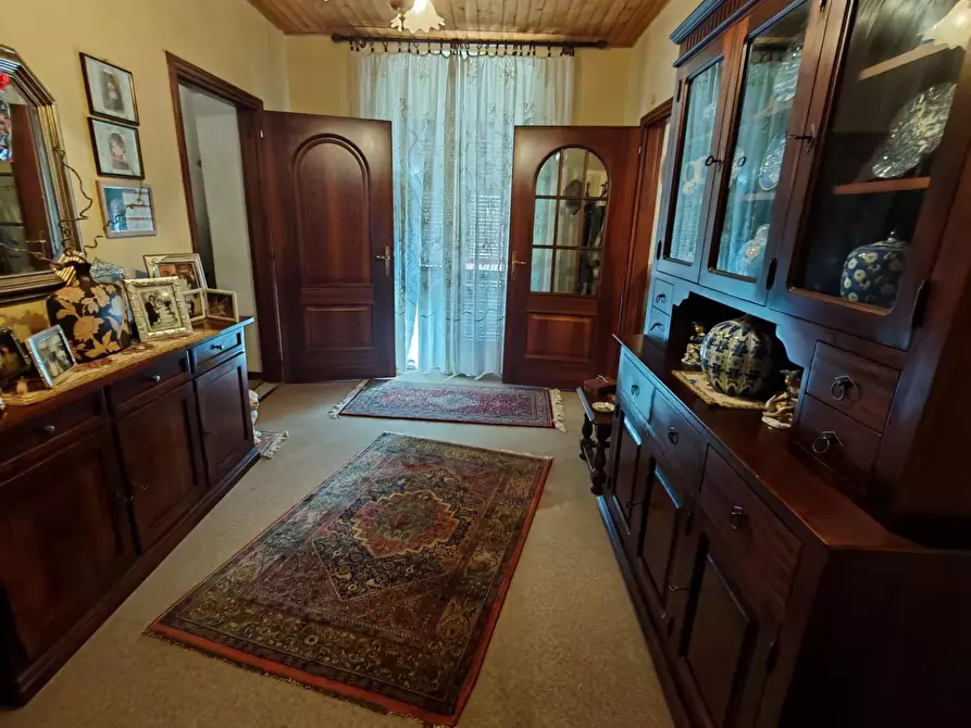 Immagine 18 di Casa semindipendente in vendita  a Carrara