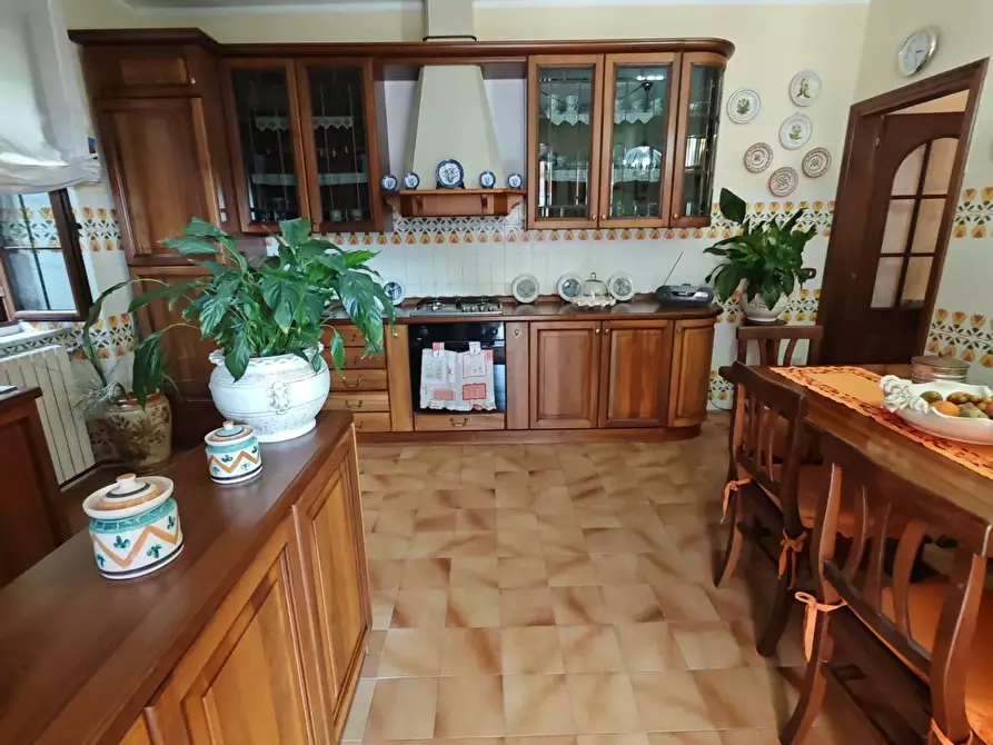 Immagine 8 di Casa semindipendente in vendita  a Carrara