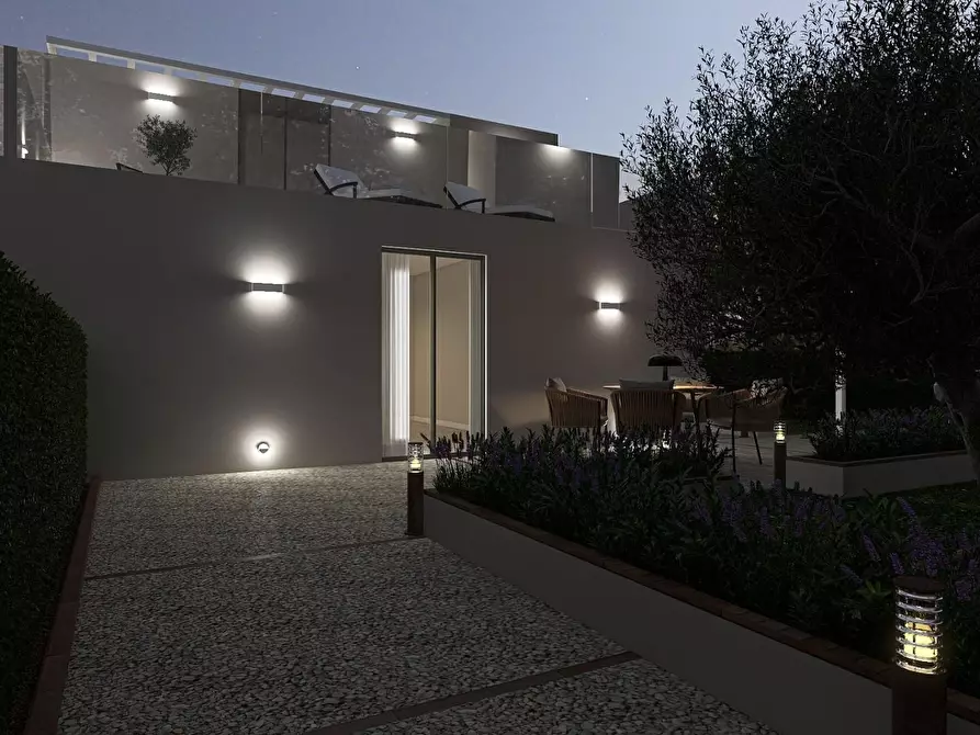 Immagine 21 di Villetta a schiera in vendita  a Lecce