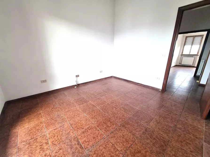 Immagine 4 di Appartamento in vendita  a Viareggio