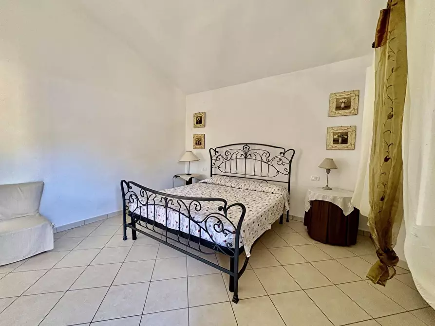 Immagine 29 di Casa colonica in vendita  a Volterra